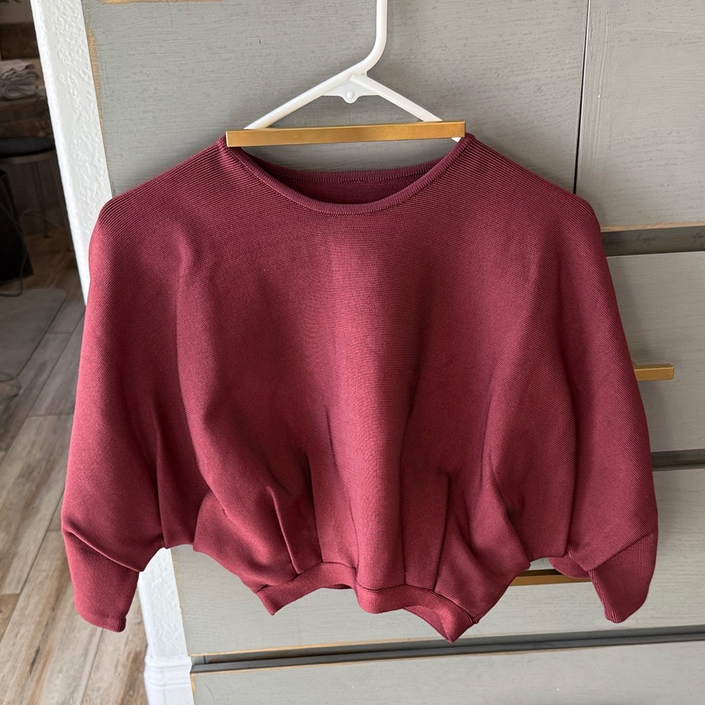Women's Burgundy Crop Top
